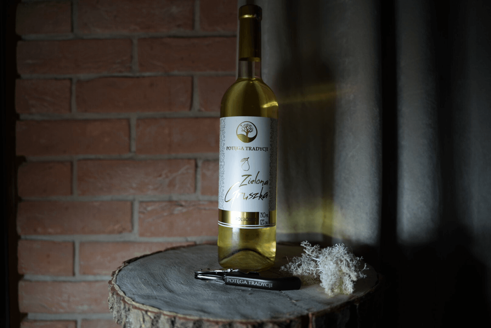 wino z zielonej gruszki